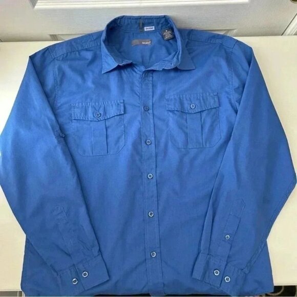 Bruno Mens Button Down Shirt Long Sleeves Roll Up Tabs Casual Blue Size Medium - Picture 15 of 15